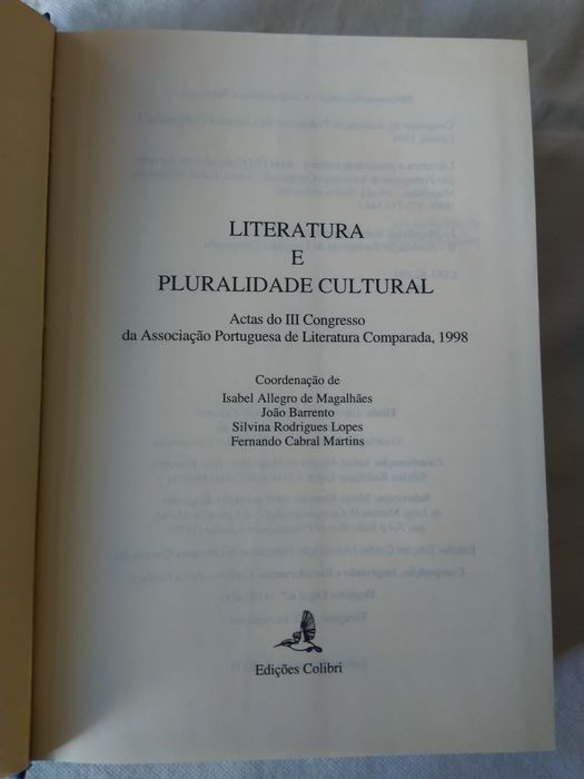 Ensaio  . . . . .423323722665185281