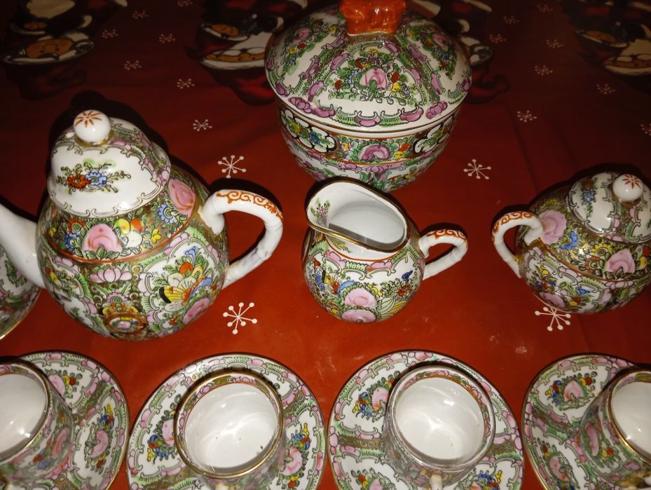 Serviço Completo Chá e Café Porcelana Chinesa Famille Rose – 12 Pessoas com terrina inc