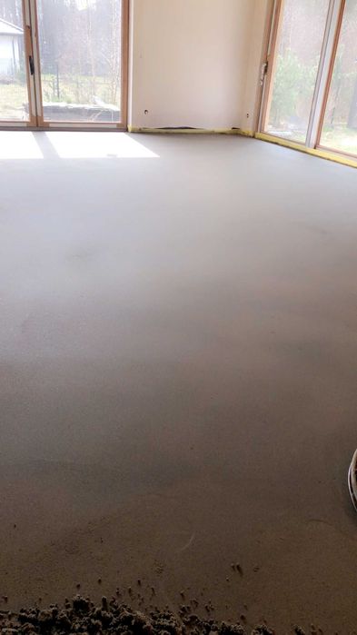 Wylewki maszynowe jastrych chudziak styrobeton posadzki z mixokreta