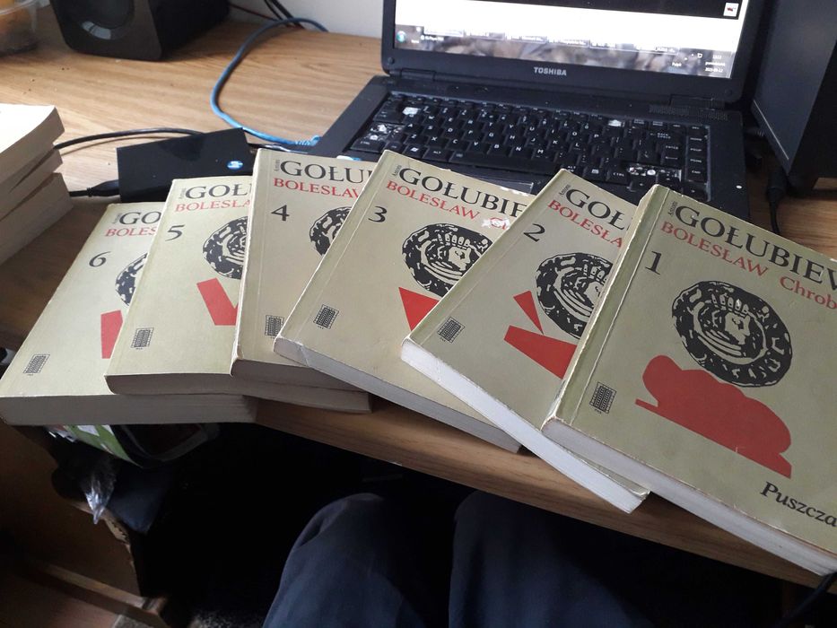 Książki Pawła Jasienicy i Antoniego Gołubiewa