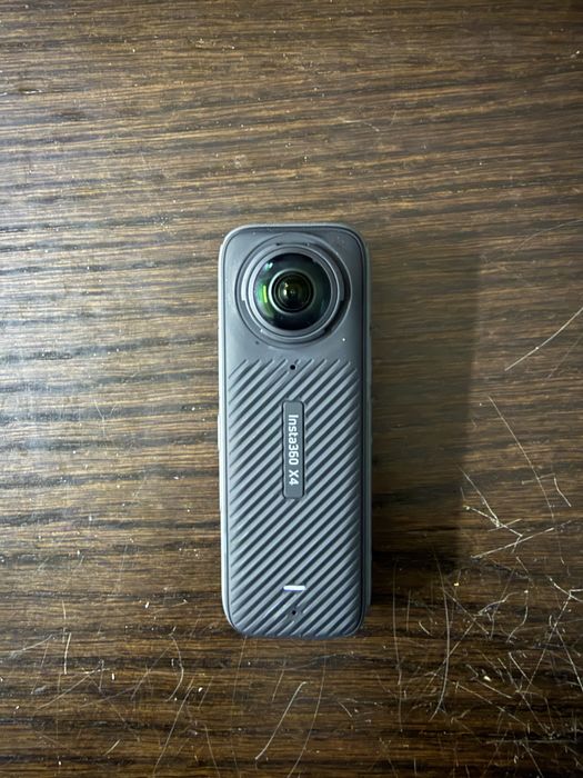 Insta360 X4 – Kit Completo + Cartão 128GB