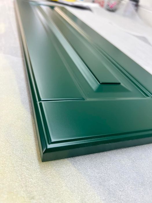 Lakierowanie frontow, renowacja mebli