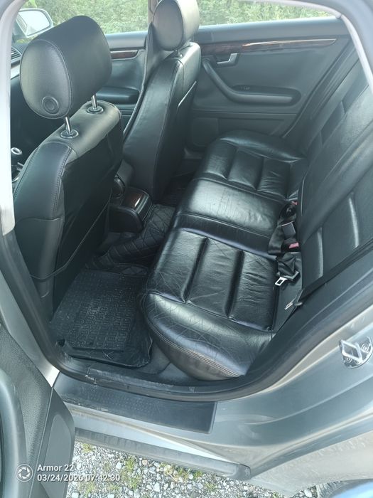 Audi A4 130cv impecável