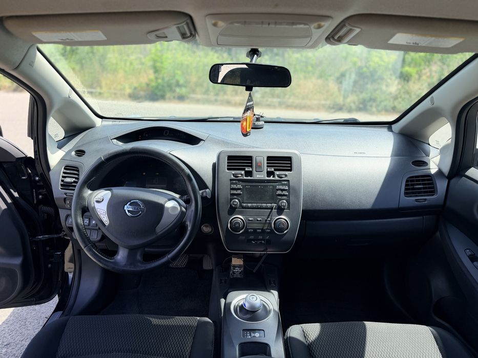 Nissan leaf 2014