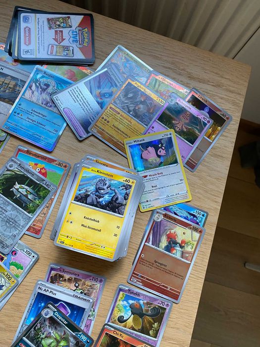Pokemon TCG Zestaw Kart Holo Reverse + Bulk + Kody