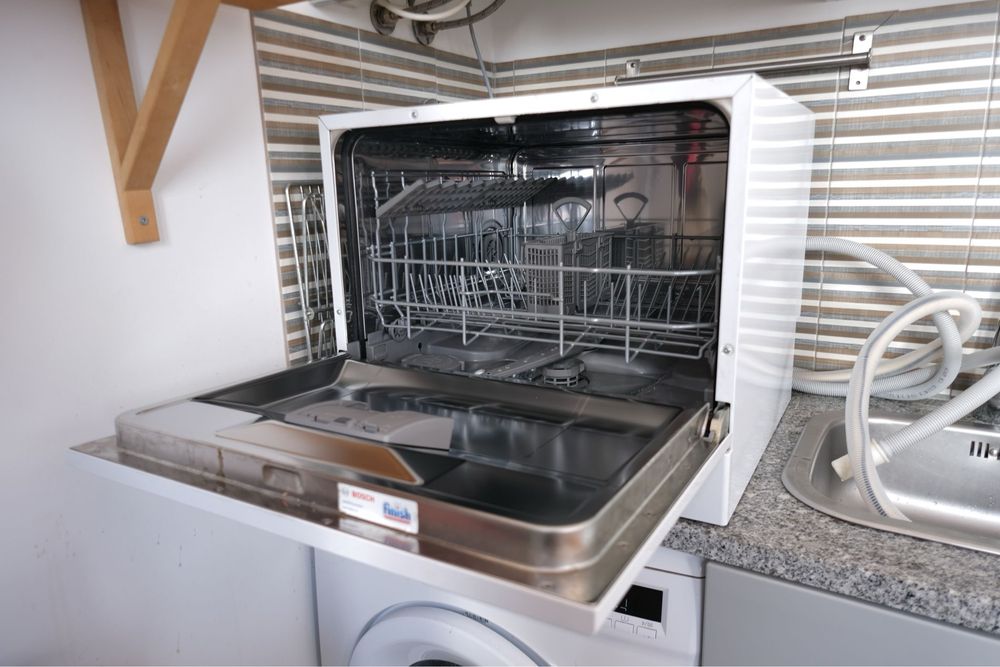 Maquina de Lavar Loiça Bosch (6 conjuntos)64586269366659124