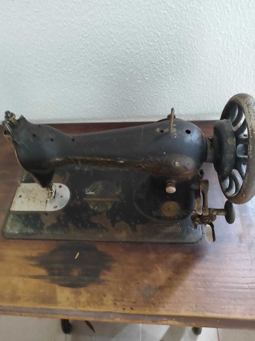 Máquina  costura Singer