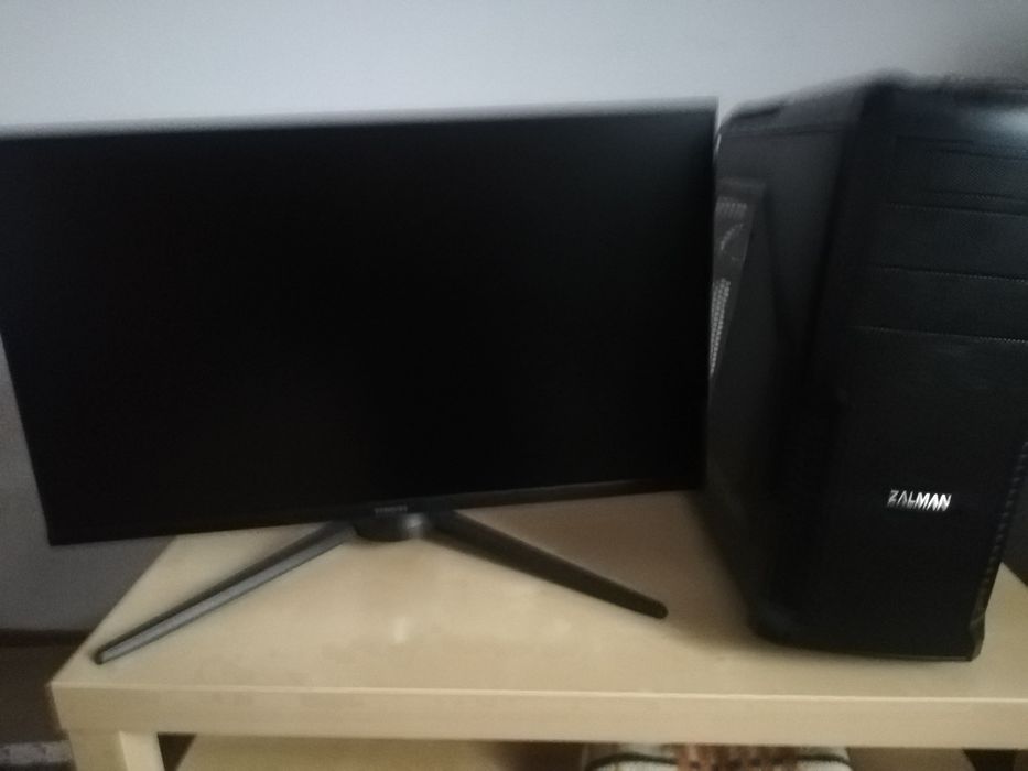 Komputer +monitor