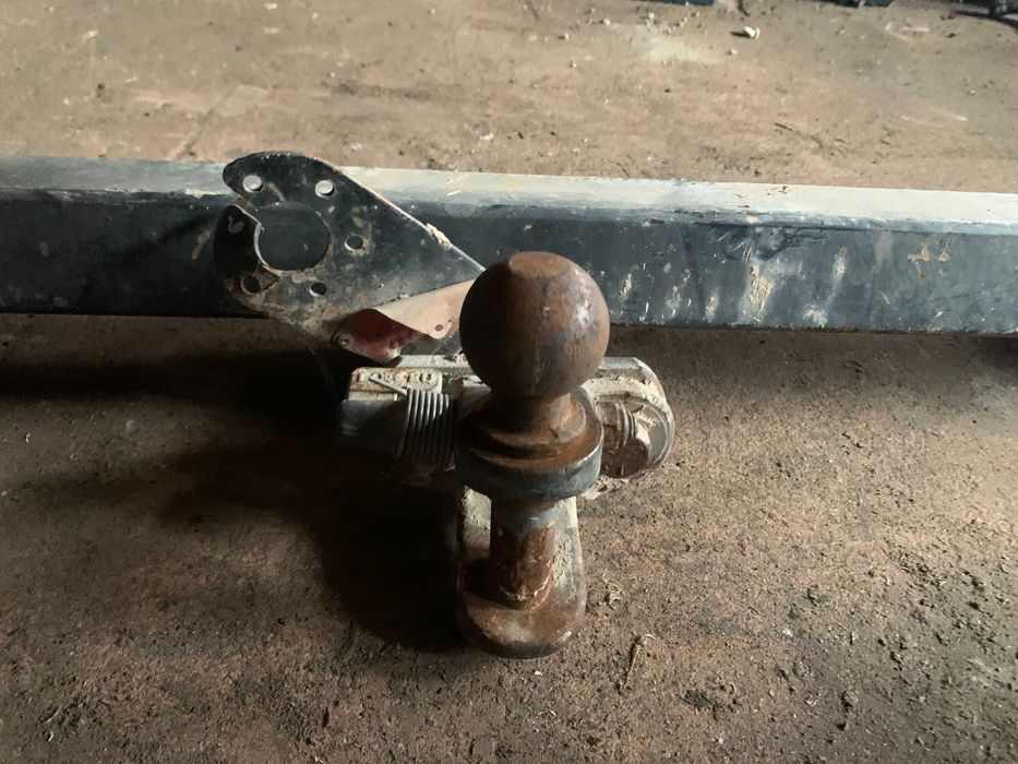 Gancho de Reboque Ford Ranger 2002