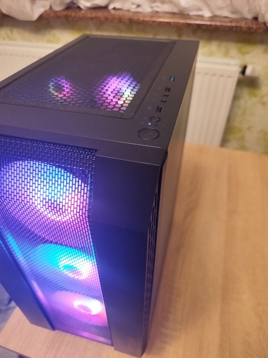 Komputer do gier i5/RX570 8GB/12GB RAM/SSD256GB