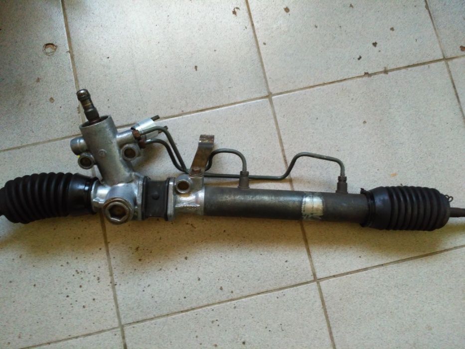 Рулевая рейка на Toyota Paseo , Avensis T22 ,T25, T 27, Corolla e12