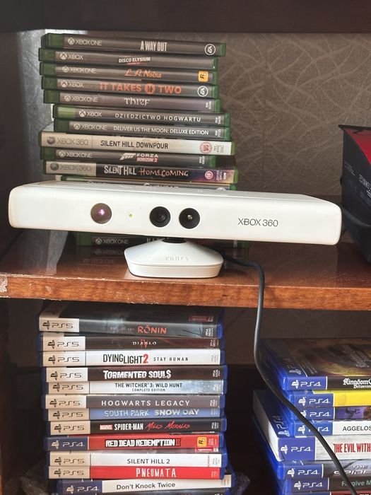 Xbox 360 - kinect biały stan ładny