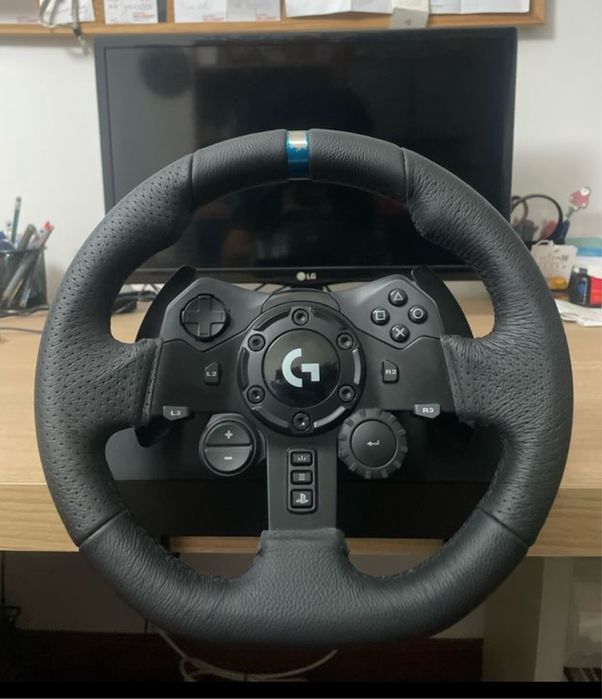 Volante Logitech G923 (s/ Pedais) - PS4/PS5 & PC