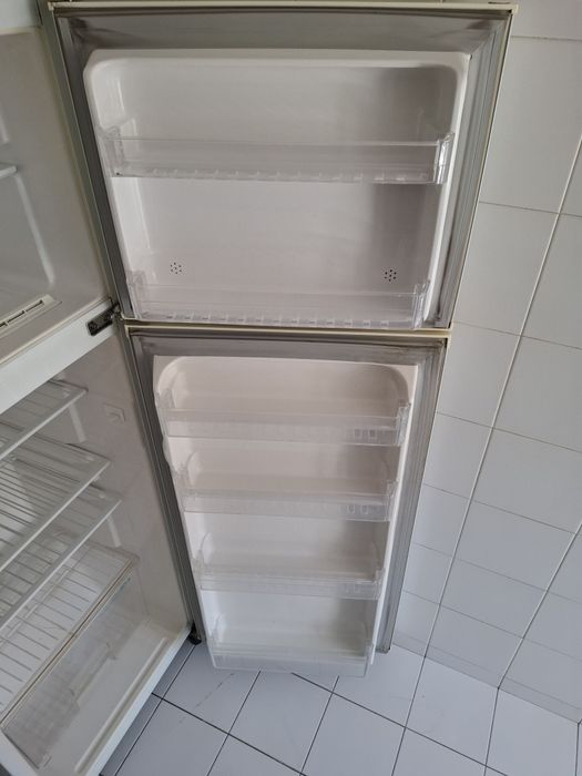 Frigorífico com possibilidade de entrega ao domicílio