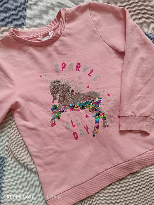 Речі на дівчинку