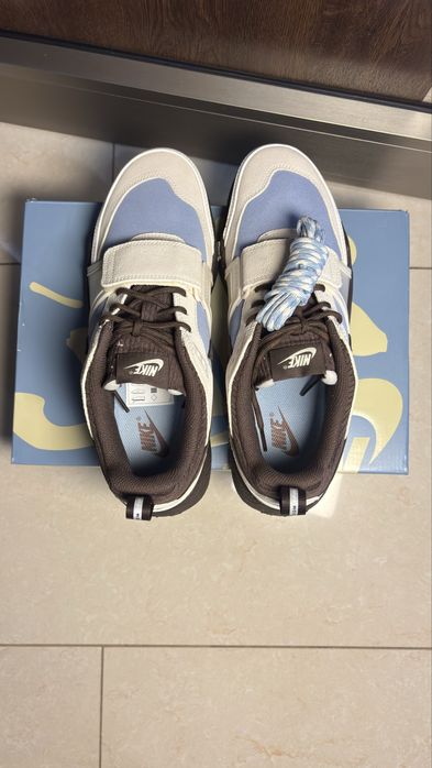 Nike Zoom Field Jaxx x Travis Scott ‘Leche Blue’