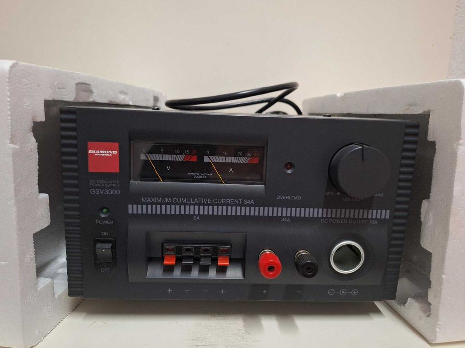 Fonte de Alimentação Diamond 220VAC DIAMOND GSV-3000 - ANALOGICA
