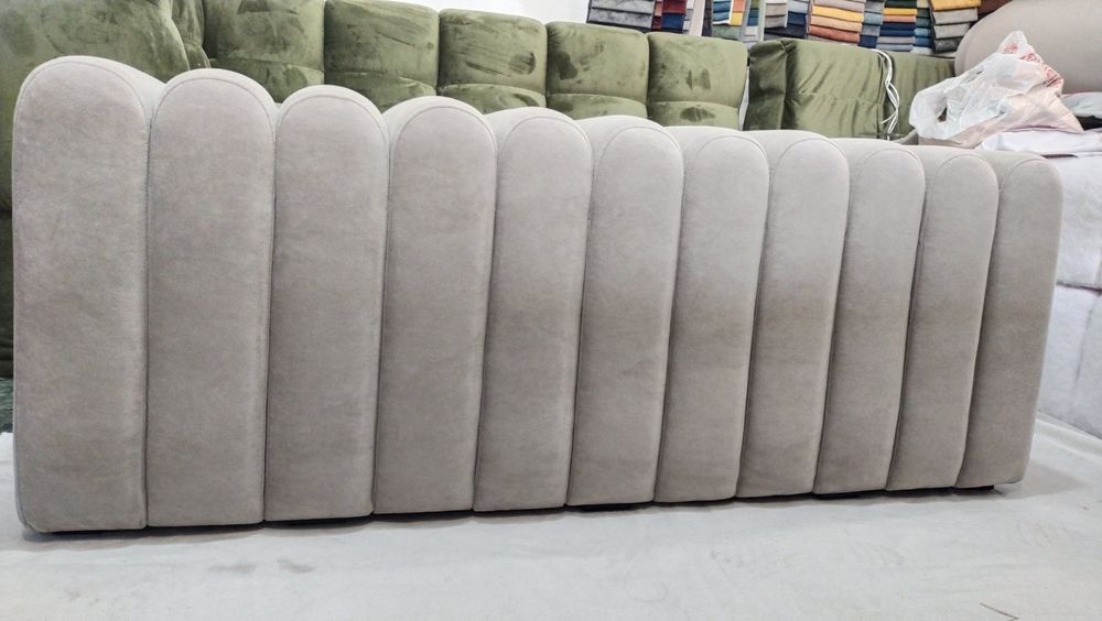 Банкетка в прихожу