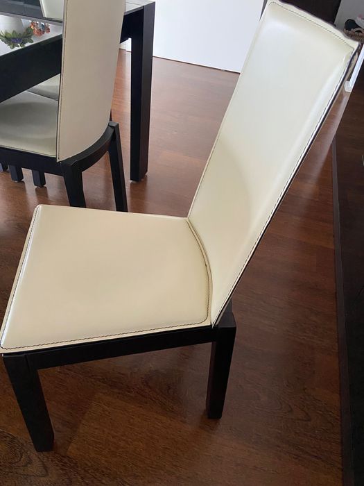 Conjunto 6 cadeiras de jantar em couro creme
