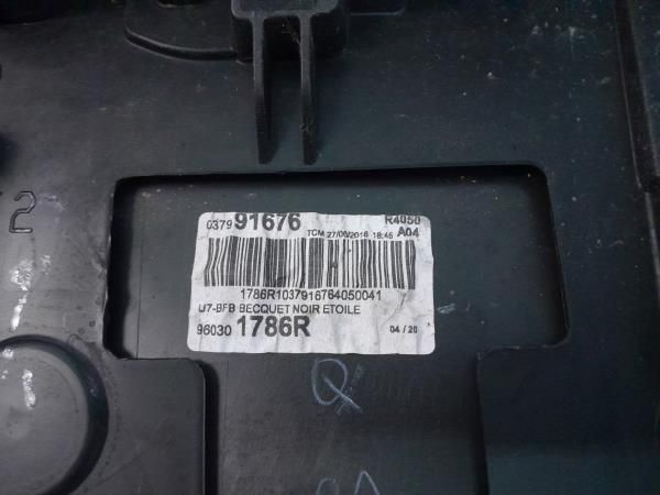 Spoiler / aileron da tampa da mala RENAULT Megane IV (B9A/M_)