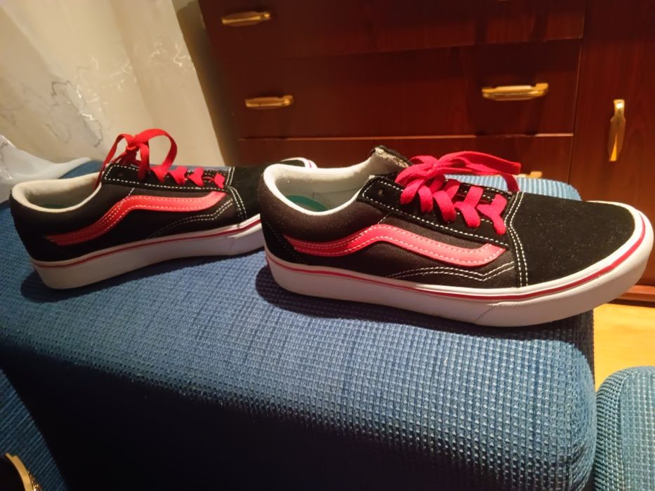 Sapatilhas Vans Old Skool - Edição limitada
