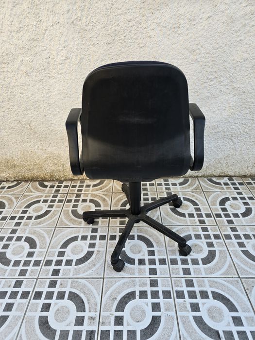 Cadeira secretária barata