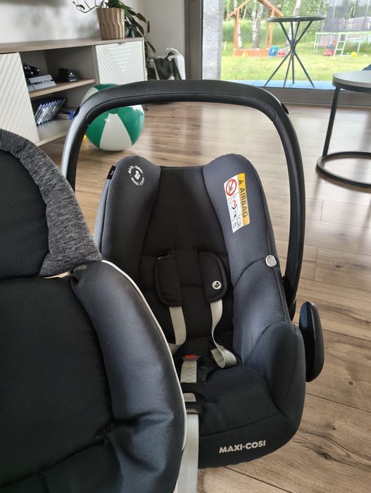 Fotelik Maxi-Cosi Pebble Pro 0+ 0-13kg + wkładki