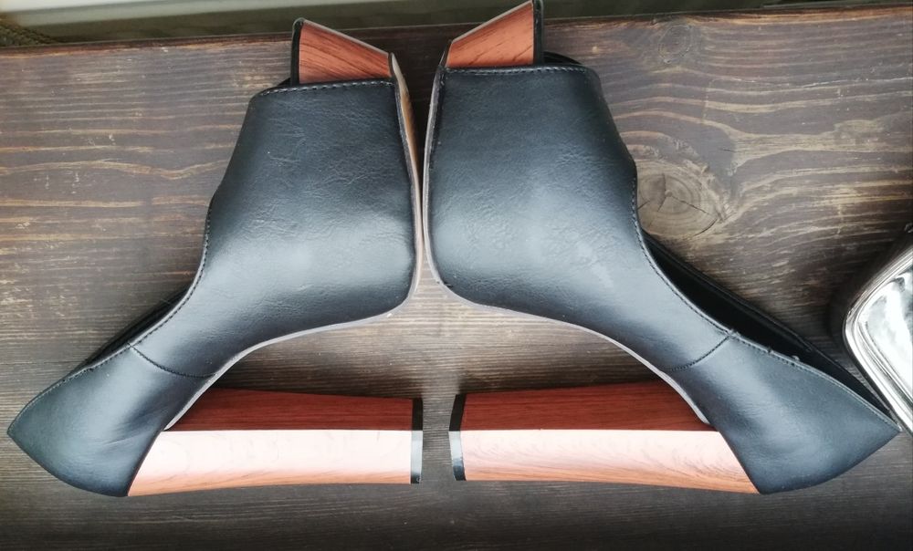 Czółenka Le scarpe rozmiar 36