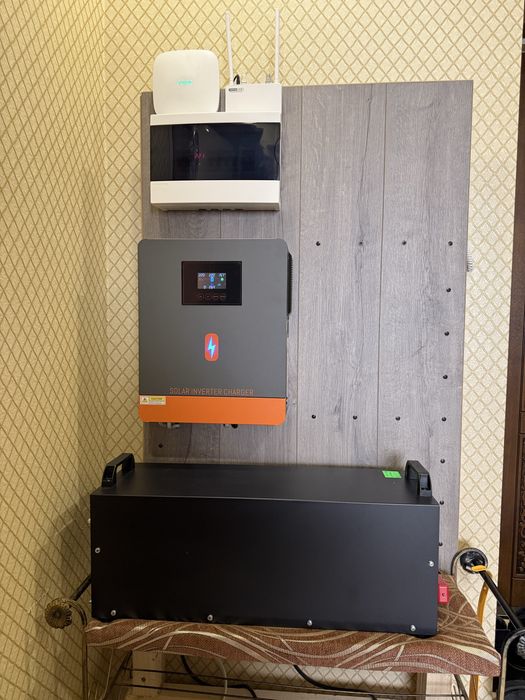 Система резервного живленя  інвертор 4.2 ,6кв + акумулятор LiFePO4 8кв
