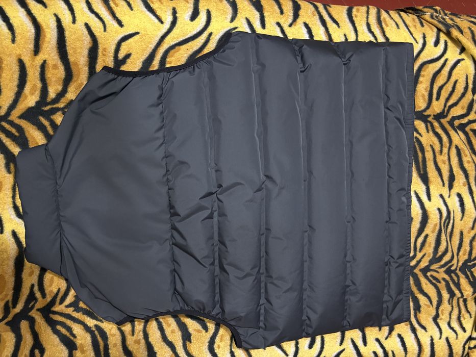 Жилетка пуховая MARK & SPENCER( Англия) XXL-XL