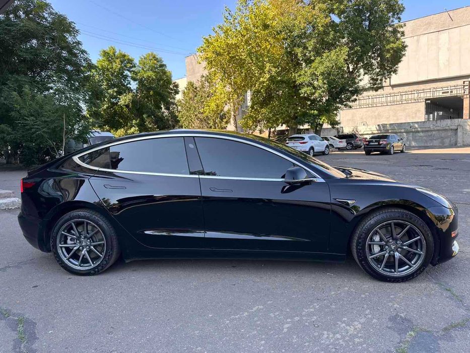 Продам Tesla Model 3 2019 р.
