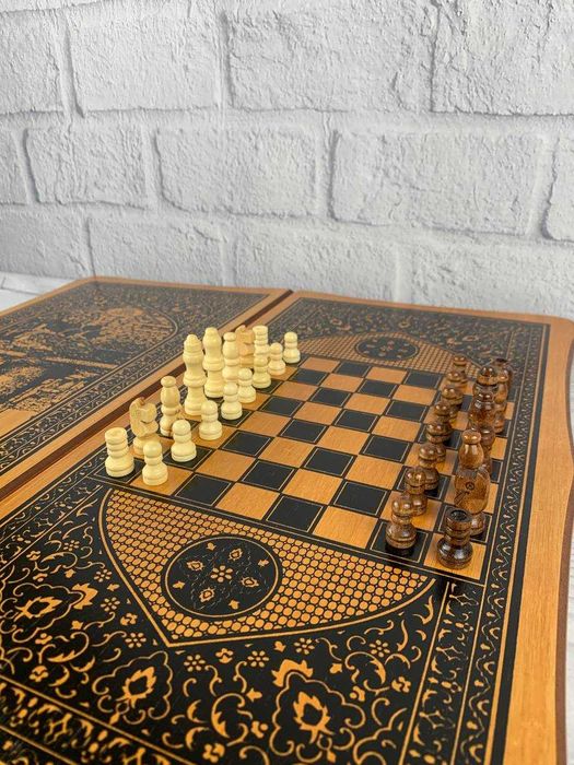 Нарди дерево з зображенням Башні, 45х45 см+шахмати 3в 1