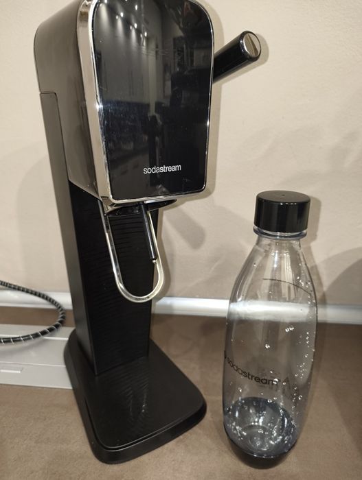 Saturator  sodastream  ART . cena ostateczna .