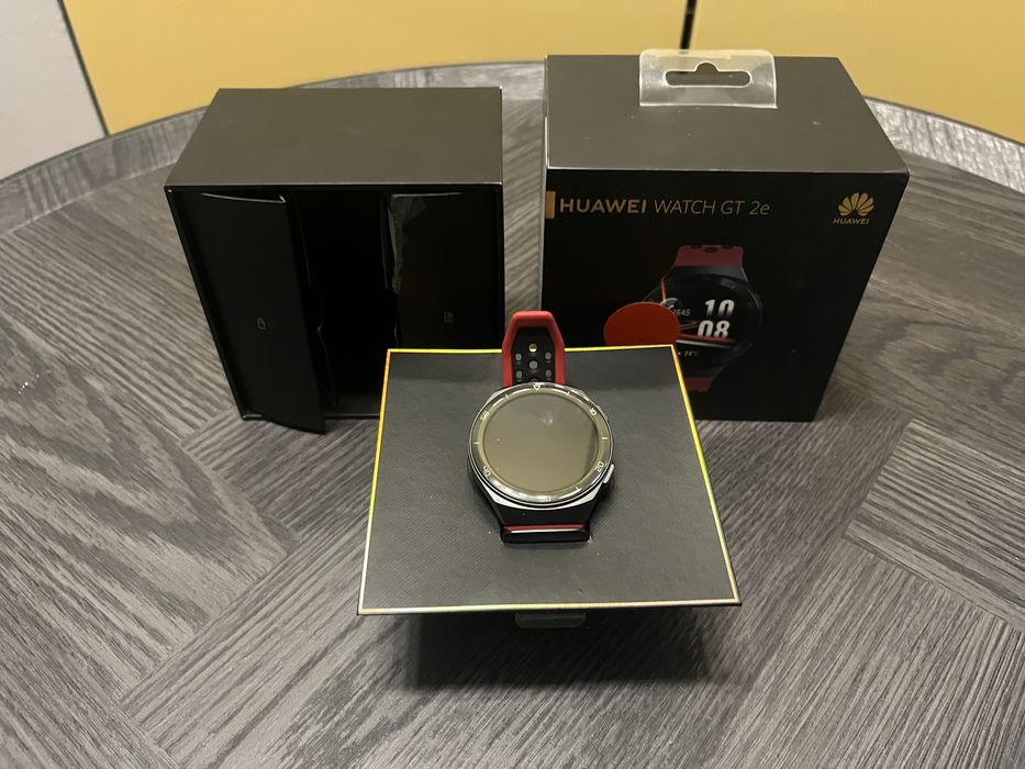 Huawei Watch GT 2e – komplet, bardzo dobry stan