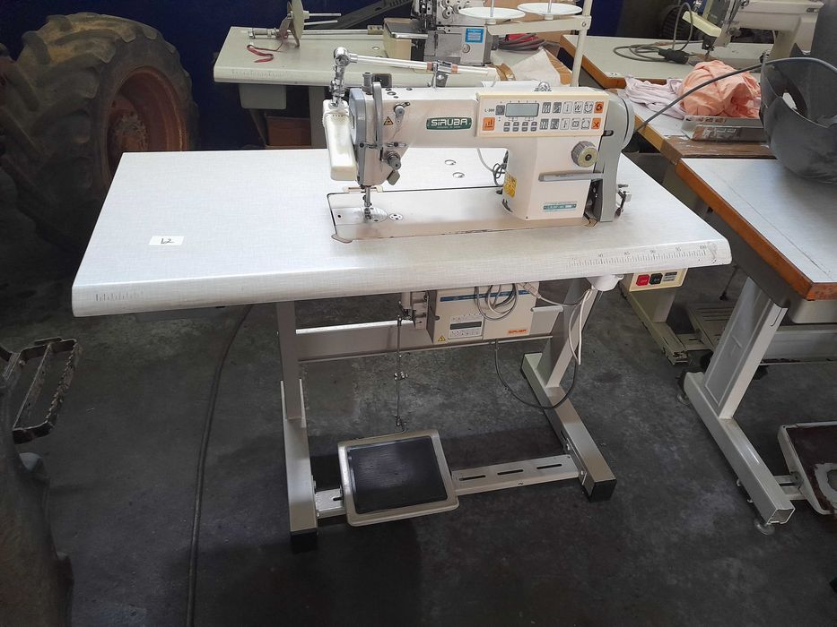 Máquina de ponto corrido