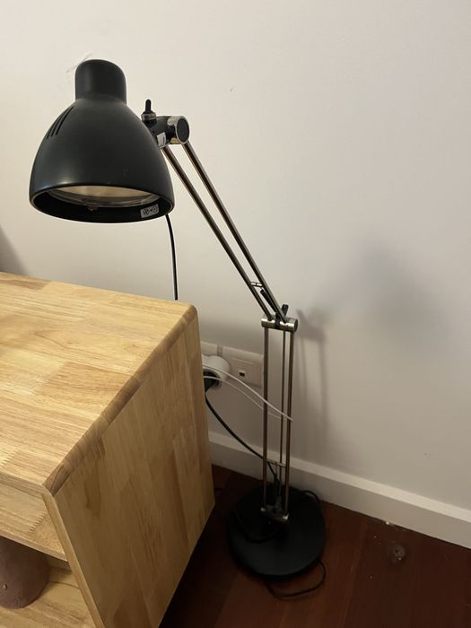 Adjustable Lamp428625287814195203