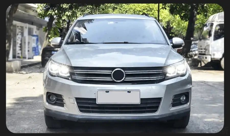 Volkswagen VW Tiguan 2007–2012 Reflektory Lampy Przednie LED DRL Kierunkowskaz Projektor Komplet