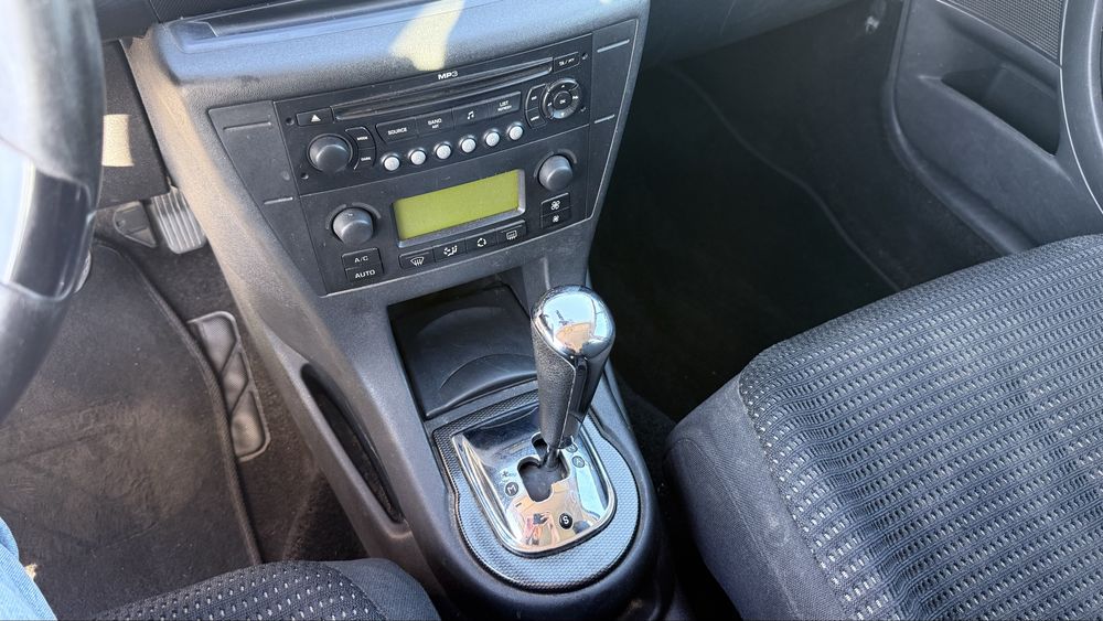 Citroën C4 — fotografia 5