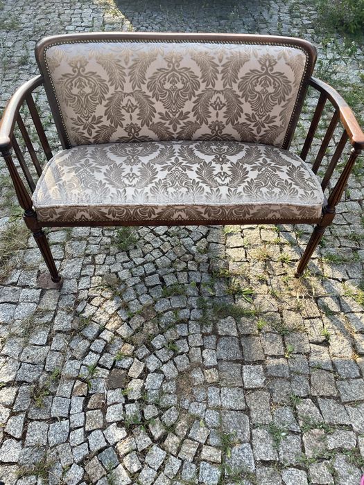 Starodawna sofa
