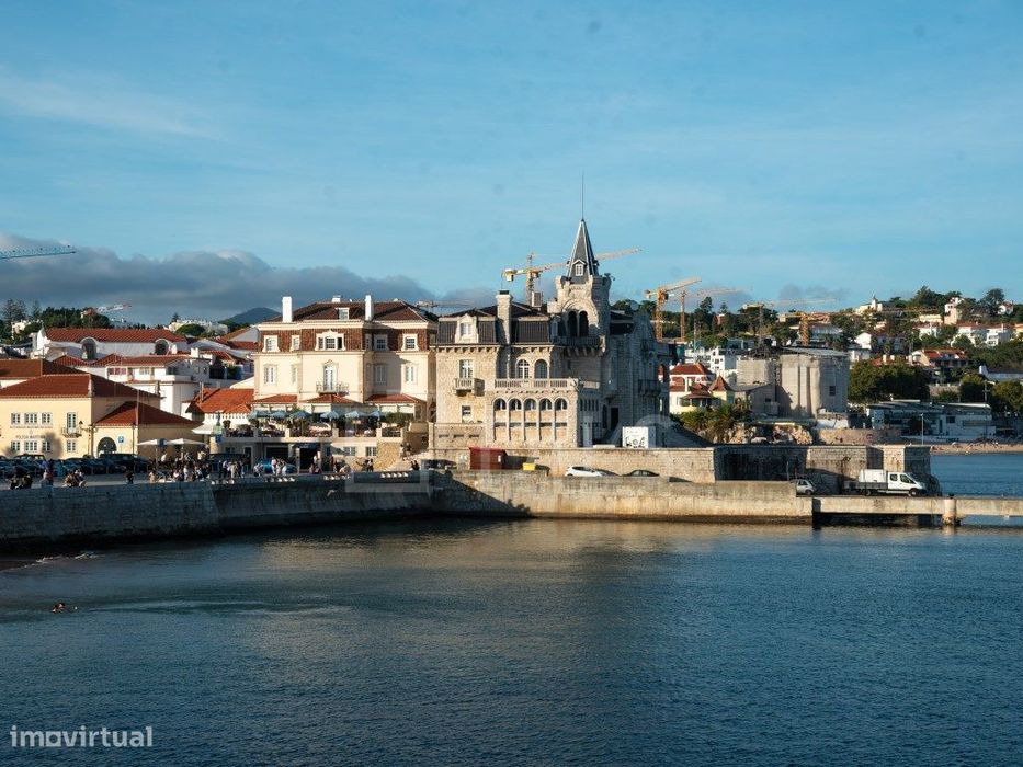 Apartamento T2 com terraço, em Cascais