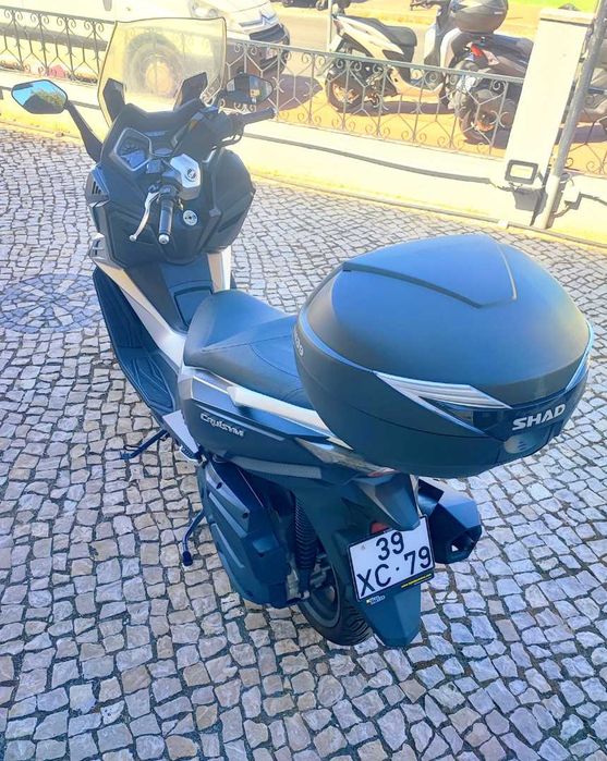 SYM Cruisym 300 ABS 2019 Elegante, confortável e pronta para o dia a dia ou viajar