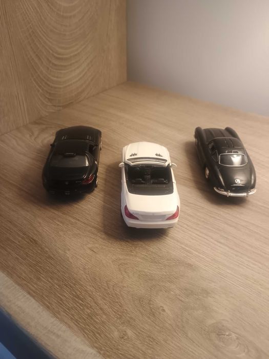 Welly 1:34 3 x Mercedes