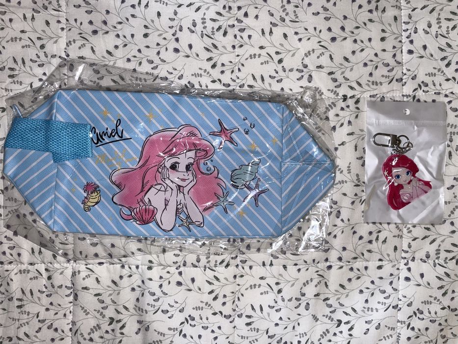 Estojo Ariel novo (oferta de porta-chaves)