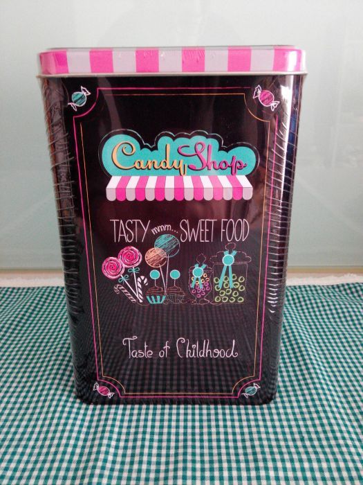 Lata de Chapa Retro/Vintage (Nova)