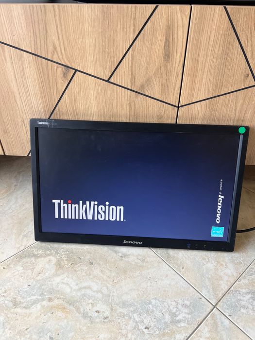 URGENTE 5 Monitores 22”Full HD–Philips,LG,ViewSonic,Lenovo(5 unidades)