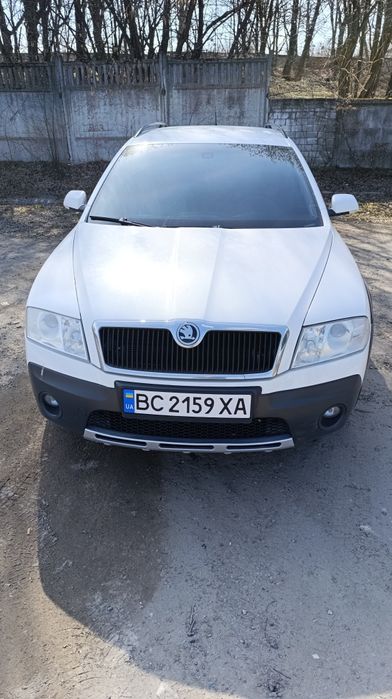 Продам шкоду октавію скаут