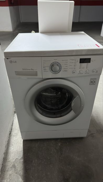 Máquina de lavar roupa LG - Inverter Direct Drive 8 Kg