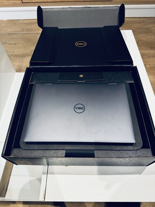 Laptop DELL LATITUDE 9440 I7