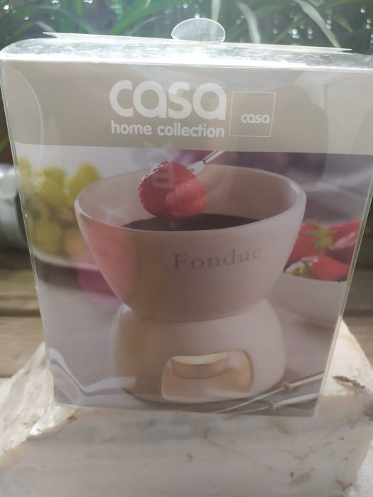 Set foundue chocolate435563299404533761