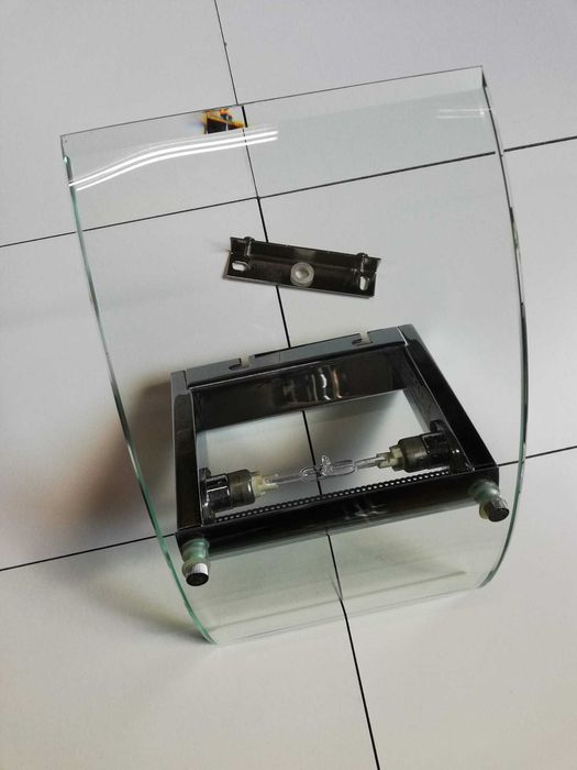 2 apliques de vidro para parede em óptimo estado. O preço é pelos 2!